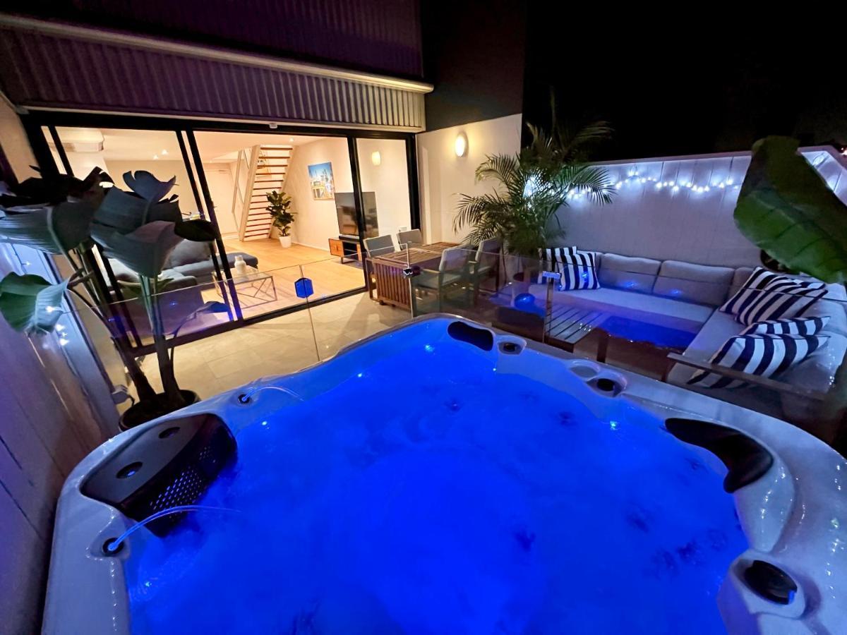 メルボルンLuxury St Kilda Townhouse In The Skyアパートメント エクステリア 写真
