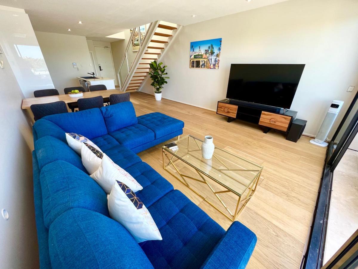 メルボルンLuxury St Kilda Townhouse In The Skyアパートメント エクステリア 写真