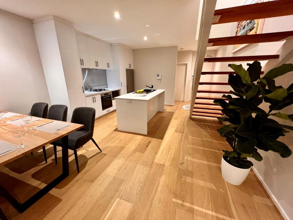 メルボルンLuxury St Kilda Townhouse In The Skyアパートメント エクステリア 写真